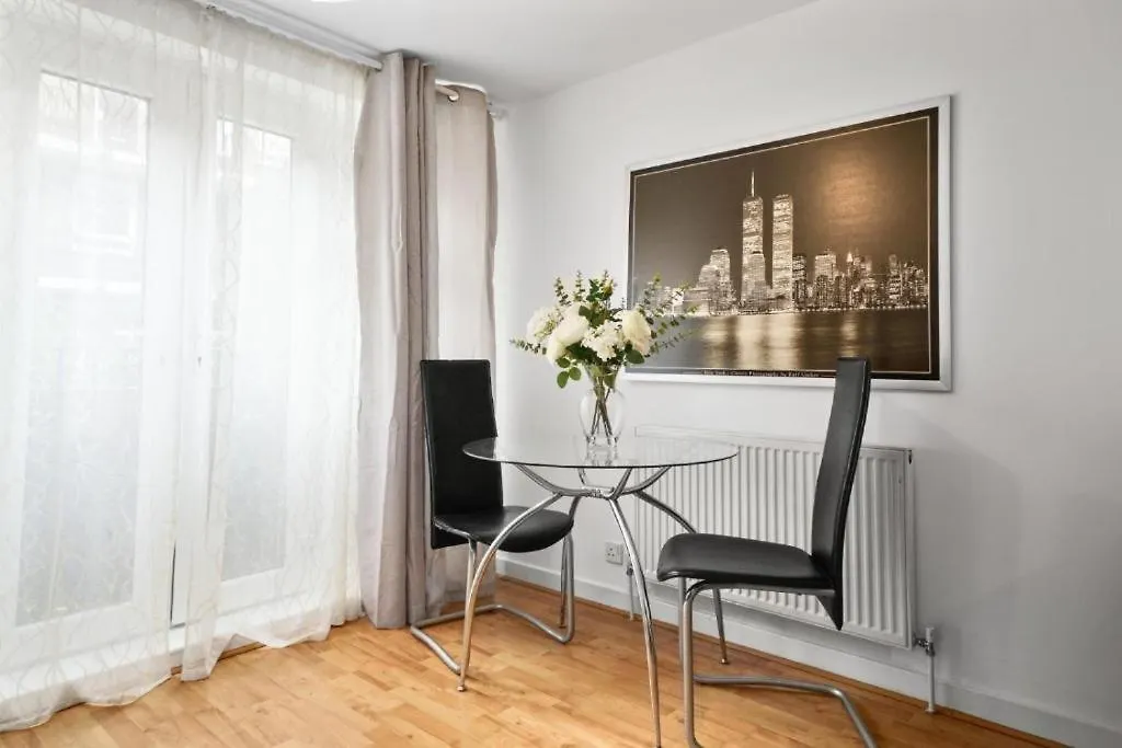 1 Bed Apartment In London Bridge Tower Bridge Free Parking - Perfect For Long Stay