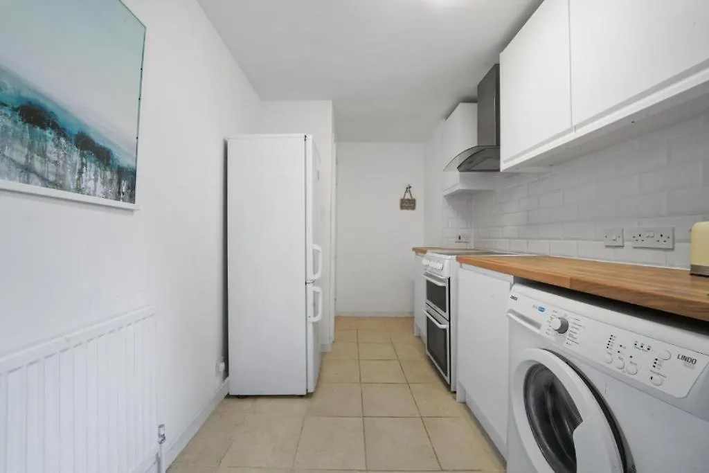 1 Bed Apartment In London Bridge Tower Bridge Free Parking - Perfect For Long Stay 0*,  Egyesült Királyság
