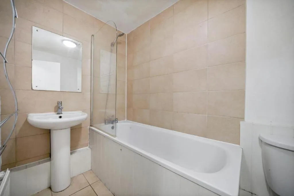 1 Bed Apartment In London Bridge Tower Bridge Free Parking - Perfect For Long Stay
