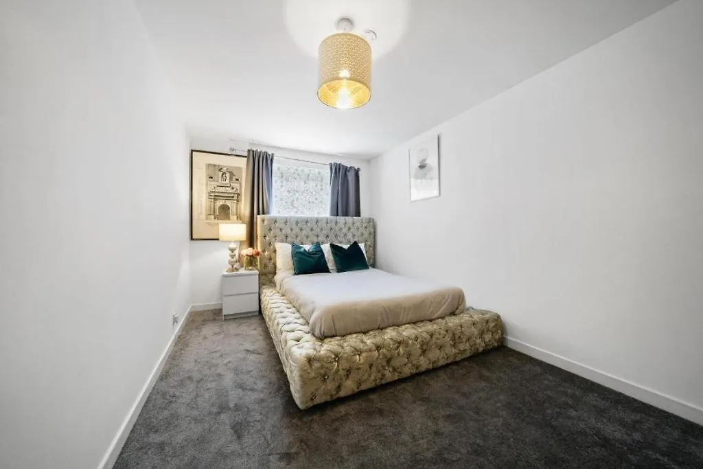 1 Bed Apartment In London Bridge Tower Bridge Free Parking - Perfect For Long Stay